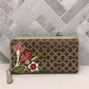 Coach Japan Op Art Wallet